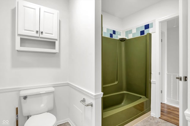 2642 Country Estates Dr, Indianapolis, IN 46227 - full bathroom featuring toilet and tub / shower combination