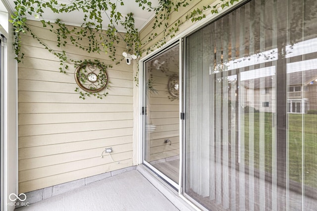 1044 Timber Creek Dr Unit 2, Carmel, IN 46032 - property entrance