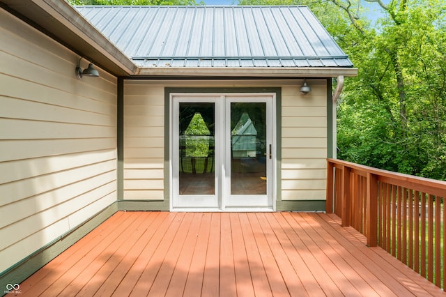 5800 S Shore Dr, Nashville, IN 47448 - view of deck