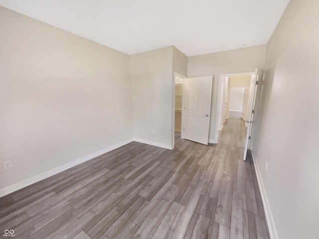 1359 Shadow Ridge Rd, Indianapolis, IN 46280 - unfurnished room with dark wood finished floors and baseboards