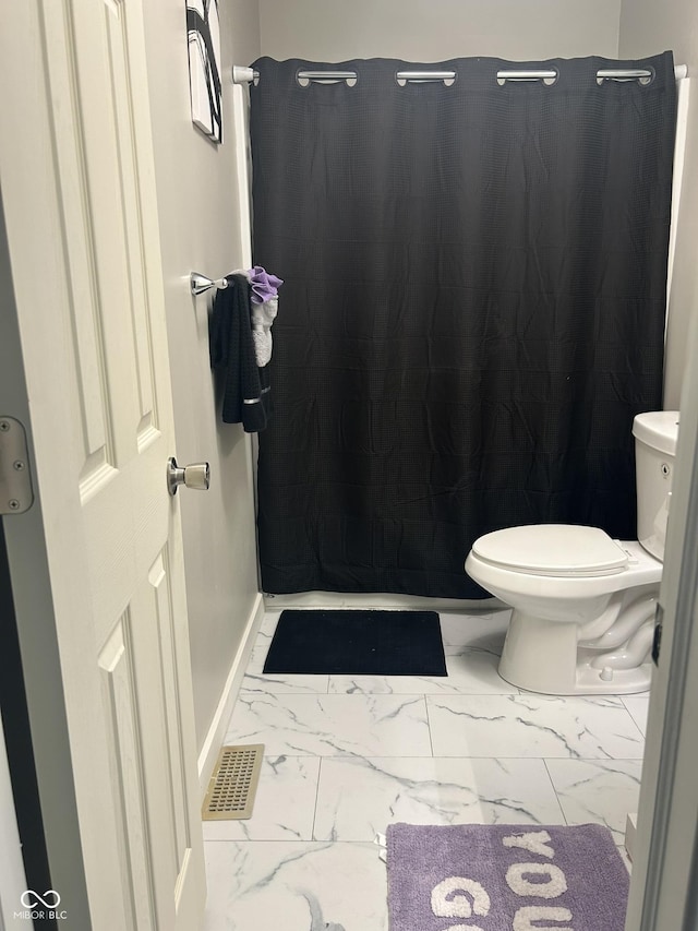 880 N Avon Ave, Avon, IN 46123 - full bath featuring marble finish floors and curtained shower