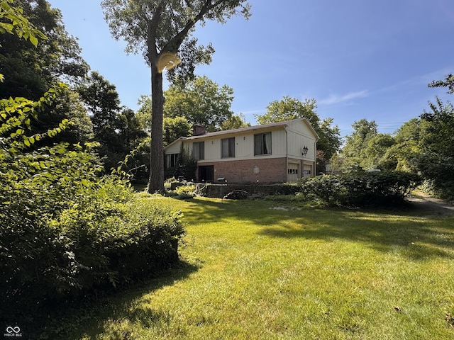 7038 E 65th St, Indianapolis, IN 46256 - view of grassy yard