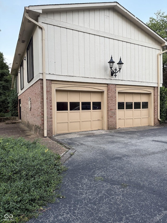 7038 E 65th St, Indianapolis, IN 46256 - photo 4