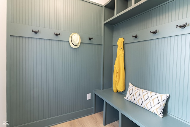 2051-2053 Columbia Ave, Indianapolis, IN 46202 - mudroom featuring light wood-style floors