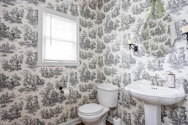 47 Torrey Pine Dr, Brownsburg, IN 46112 - bathroom featuring toilet and baseboards