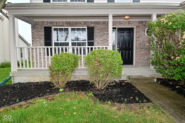 10150 Beresford Ct, Fishers, IN 46038 - photo 2