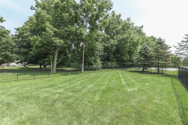 3795 Claybrook Ct, Bargersville, IN 46106 - view of yard