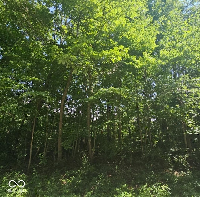 238 Hawthorne Dr, North Vernon, IN 47265