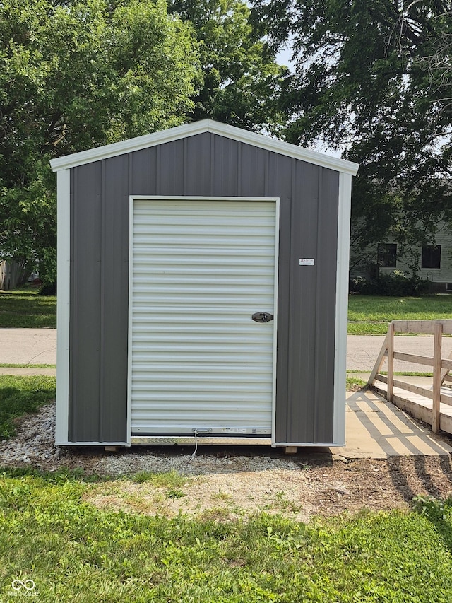 1501 California St, Columbus, IN 47201 - view of shed