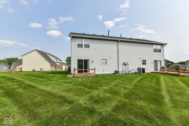 1124 Paradise Ct Unit B, Greenwood, IN 46143 - rear view of house with a wooden deck and a yard
