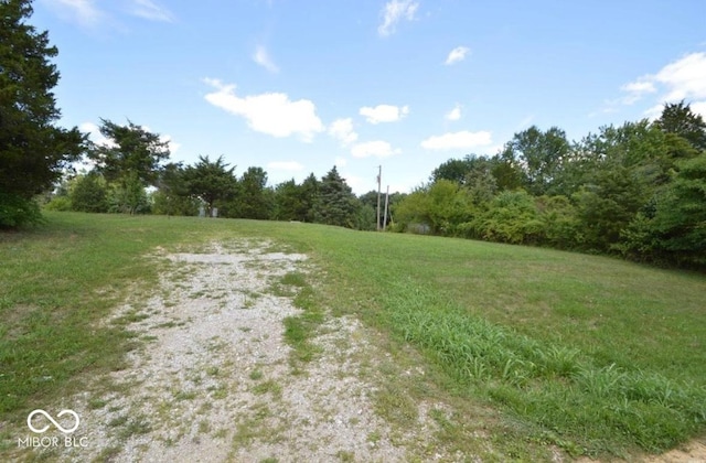 2743-2744 Worthington Way N, Vernon, IN 47265