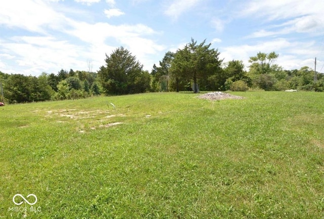 2743-2744 Worthington Way N, Vernon, IN 47265