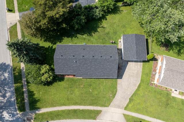 11 Sayre Dr, Greenwood, IN 46143 - aerial view of property and surrounding area