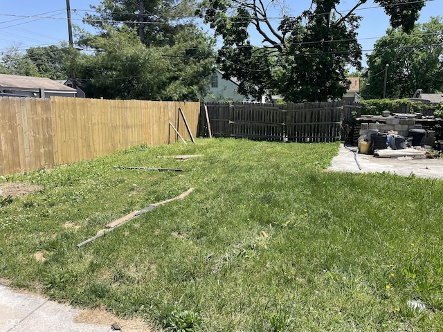 1163 Groff Ave, Indianapolis, IN 46222 - view of fenced backyard