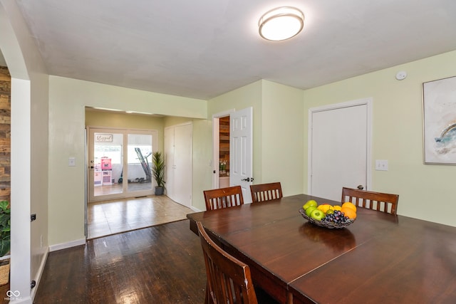 2170 N Old State Road 9, Columbus, IN 47203 - dining area with dark wood-style flooring