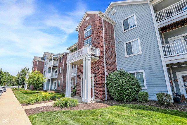 5011 Amber Creek Pl Unit 310, Indianapolis, IN 46237 - view of building exterior