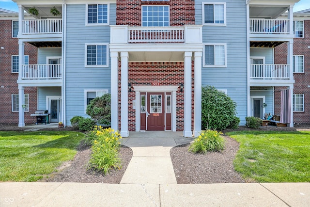 5011 Amber Creek Pl Unit 310, Indianapolis, IN 46237 - view of building exterior