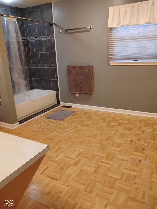 721 Maplewood Ave, Anderson, IN 46012 - full bath featuring vanity and shower / bath combo