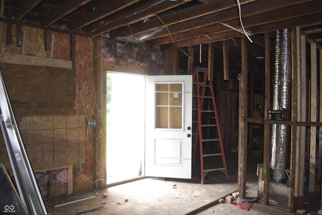 827 W 9th St, Anderson, IN 46016 - view of misc room