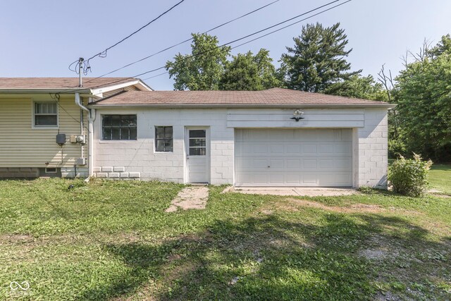 2245 N Ritter Ave, Indianapolis, IN 46218 - view of garage