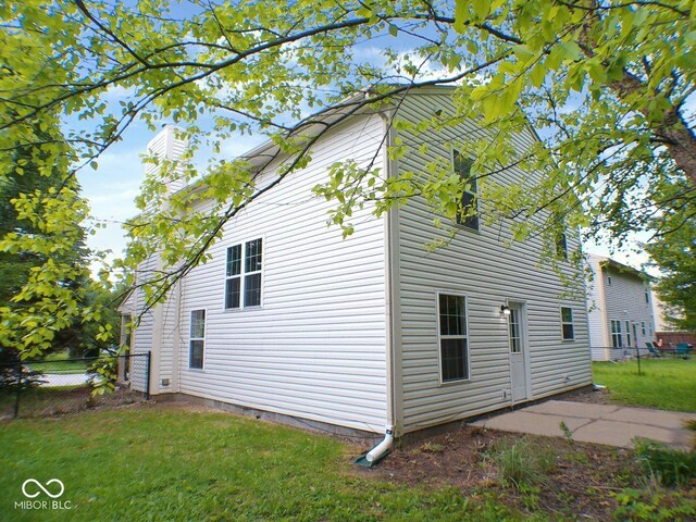 6412 Cradle River Dr, Indianapolis, IN 46221 - photo 25