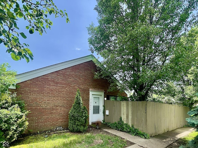 7392 S Meridian St, Indianapolis, IN 46217 - view of side of home with brick siding