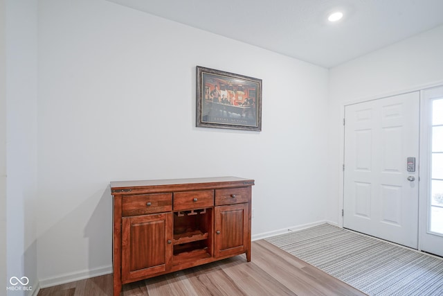6608 W Shoreline Ct, Greenfield, IN 46140 - foyer featuring light wood-style floors, recessed lighting, and plenty of natural light