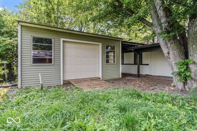 3529 Hunt St, Plainfield, IN 46168 - view of garage
