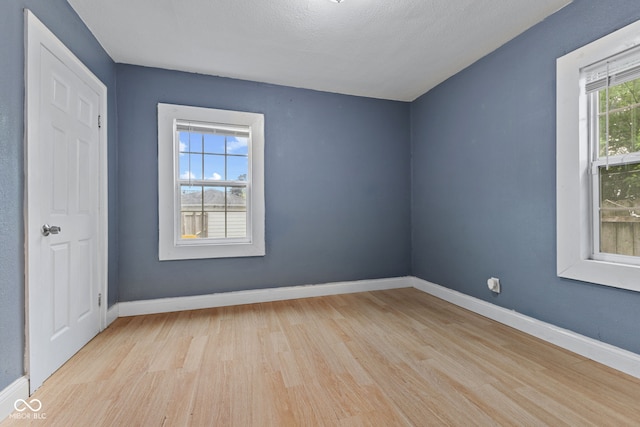 410 N Berwick Ave, Indianapolis, IN 46222 - photo 23