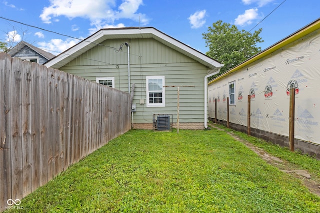 410 N Berwick Ave, Indianapolis, IN 46222 - photo 39