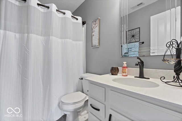 4420 Wild Turkey Dr, Indianapolis, IN 46239 - bathroom with vanity, a textured ceiling, and a shower with shower curtain