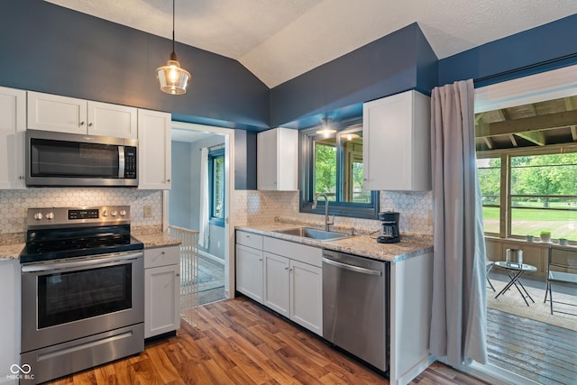 4155 Rolling Trails Rd, Greenwood, IN 46142 - photo 9