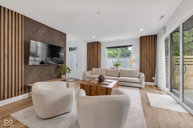 1834 Rosette Way, Indianapolis, IN 46202 - living area featuring wood finished floors and recessed lighting