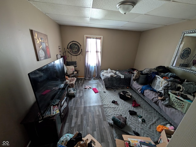 1609 Brown St, Anderson, IN 46016 - living room with wood finished floors and a drop ceiling