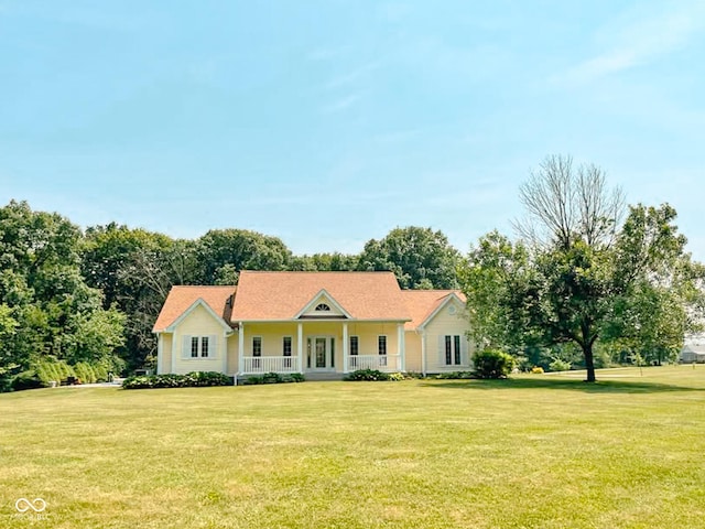 14266 S 125 E, Clinton, IN 47842 - view of front of property featuring a porch and a front yard