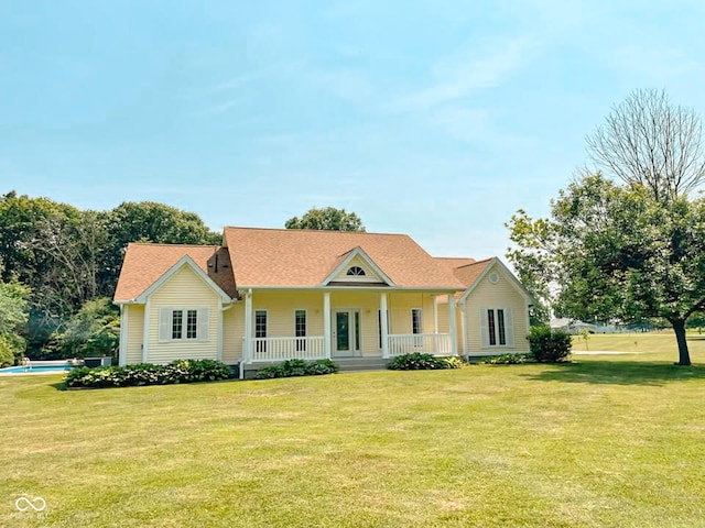 14266 S 125 E, Clinton, IN 47842 - view of front facade with a porch and a front lawn