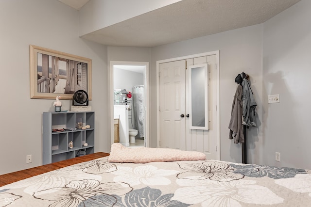 1112 Halifax Ct, Indianapolis, IN 46231 - bedroom featuring connected bathroom