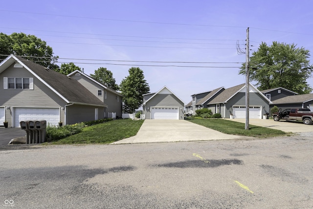 5823 E Sheridan Rd, Monticello, IN 47960 - view of front of property featuring a front lawn