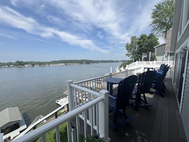 5823 E Sheridan Rd, Monticello, IN 47960 - wooden terrace with a water view