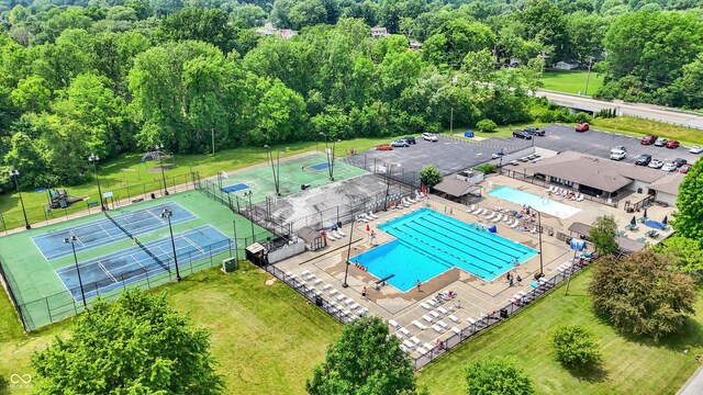 1000 Leisure Ln, Greenwood, IN 46142 - photo 96