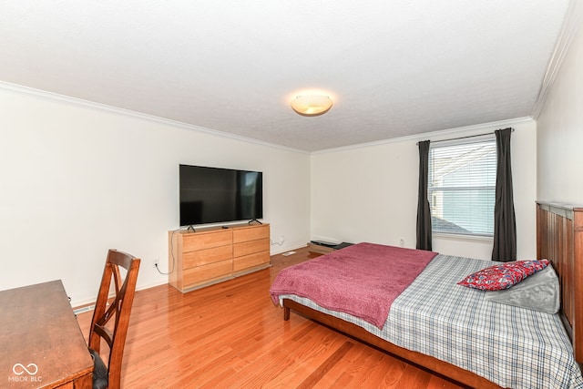 14109 Secretariat Ct, Carmel, IN 46074 - bedroom featuring light wood-style floors and crown molding
