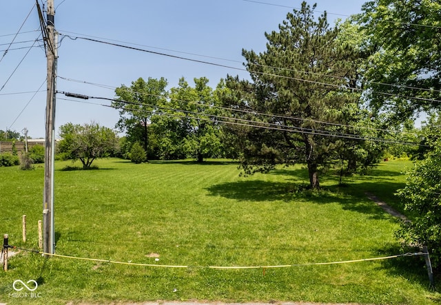 3731 Wellington Ave, Indianapolis, IN 46226 - photo 2