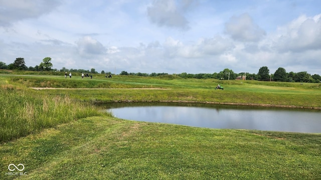 4230 Raintree Blvd, Greenwood, IN 46143 - water view