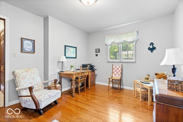 54 Horseshoe Ln, Carmel, IN 46033 - office area featuring light wood finished floors and baseboards