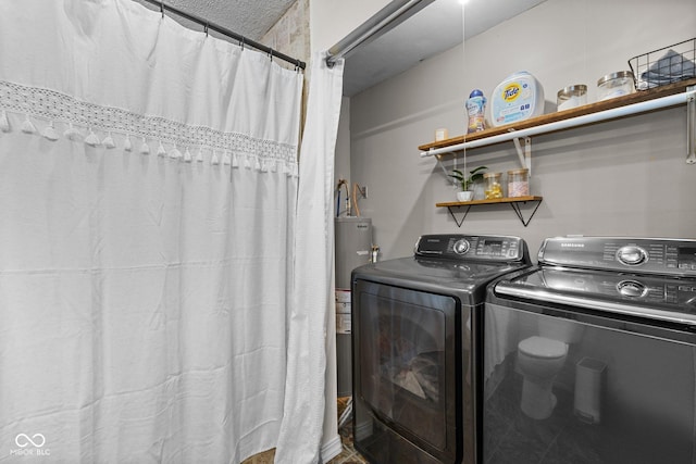 405 W Jacob St, Greencastle, IN 46135 - laundry area with washer and dryer and water heater