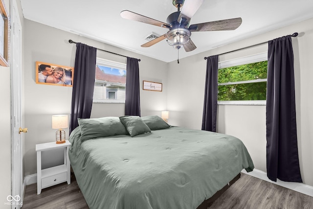 405 W Jacob St, Greencastle, IN 46135 - bedroom featuring wood finished floors and ceiling fan