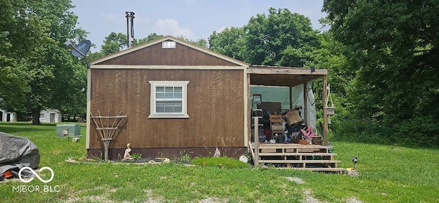 1849 Forsythe Ln, Spencer, IN 47460 - view of home's exterior featuring a lawn