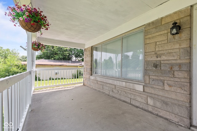 1020 N Ritter Ave, Indianapolis, IN 46219 - view of covered porch