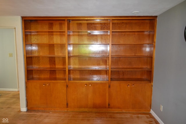 7150 Combs Rd, Indianapolis, IN 46237 - view of closet