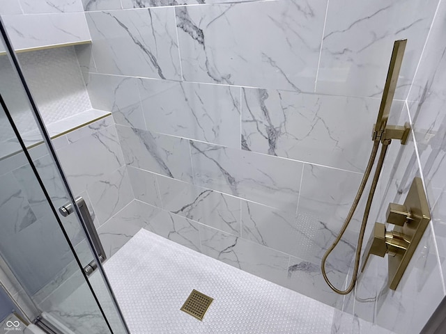 1818 Broadway St, Anderson, IN 46012 - bathroom view of a marble finish shower